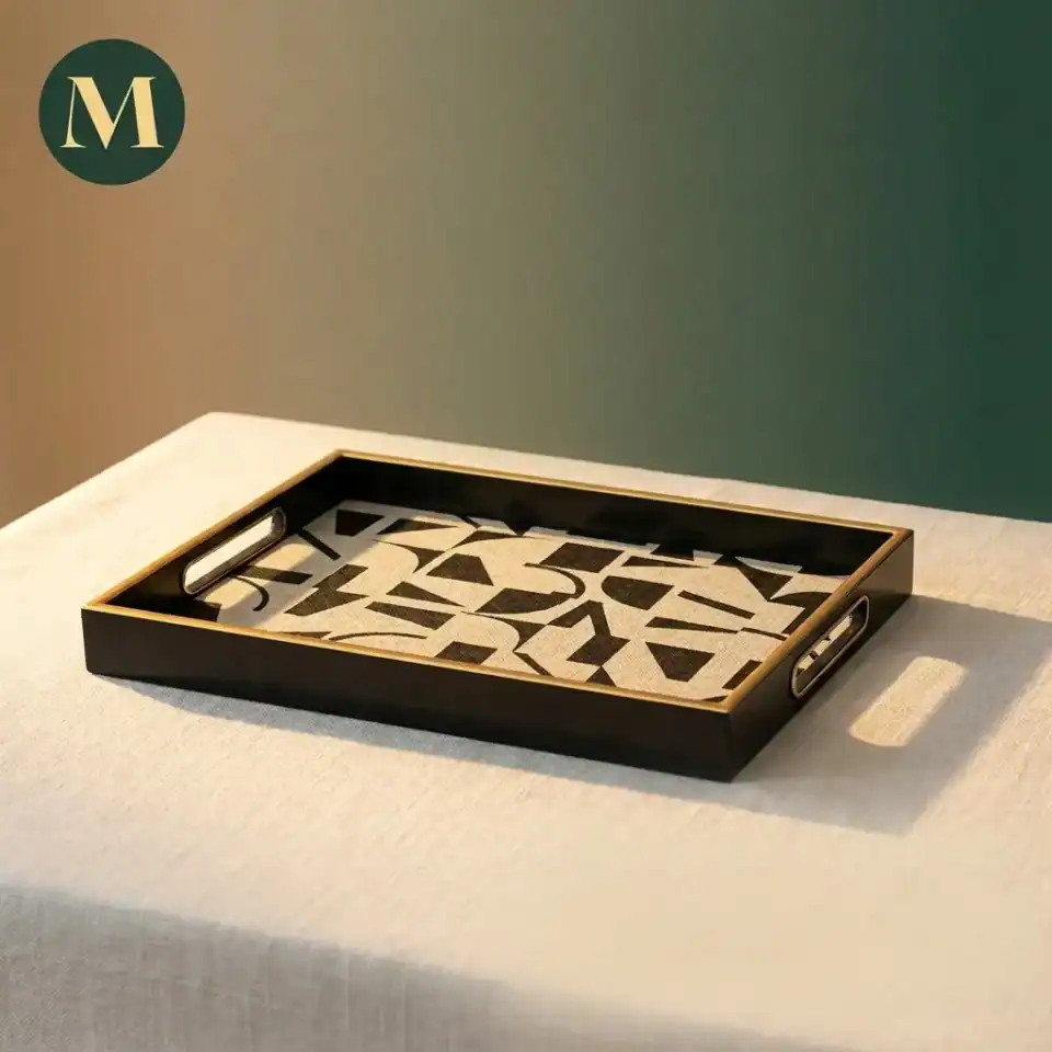 Арт поднос „Geometric Noir Tray“