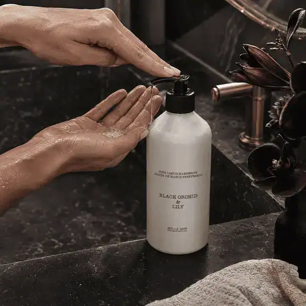 Луксозен Течен Сапун за Ръце и Тяло “Black Orchid & Lily” | 500ml