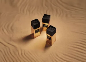 Нишов Парфюм WELTON LONDON – Ambra Innamorata Golden Elixir Extrait de Parfum (Амбра, Морска сол, Дъб и Печен там – снимка 5