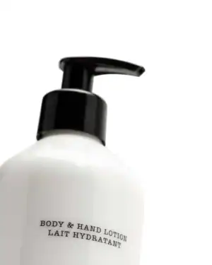 Луксозен Парфюмен Лосион За Ръце И Тяло Amber & Sandalwood | 500ml – снимка 7